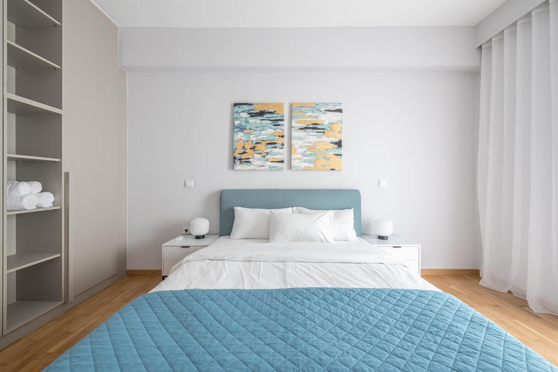 Luxury Athens Living 3BR with Balcony - Photo 20