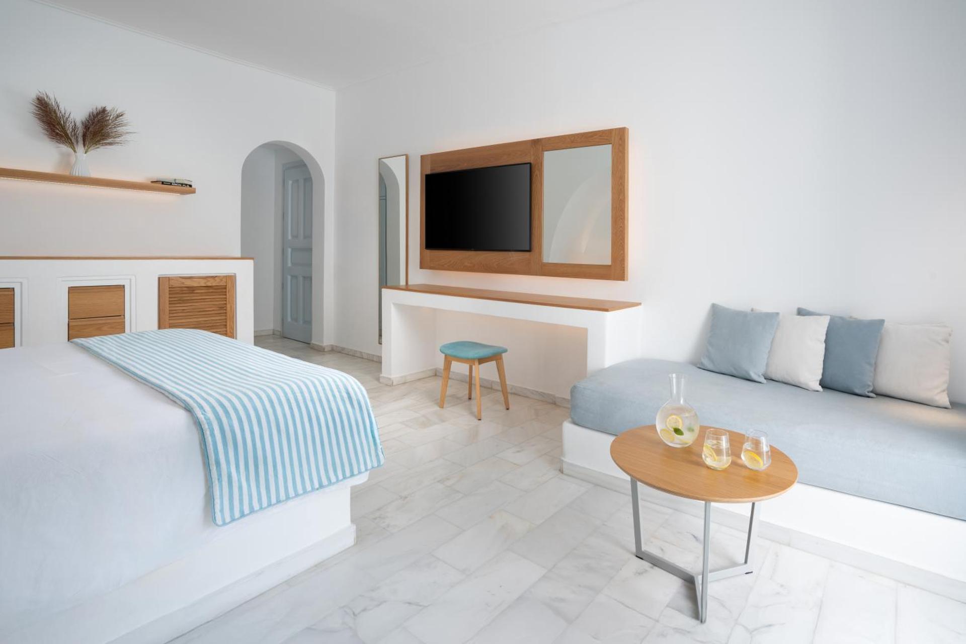 Santorini Kastelli Resort - Photo 58