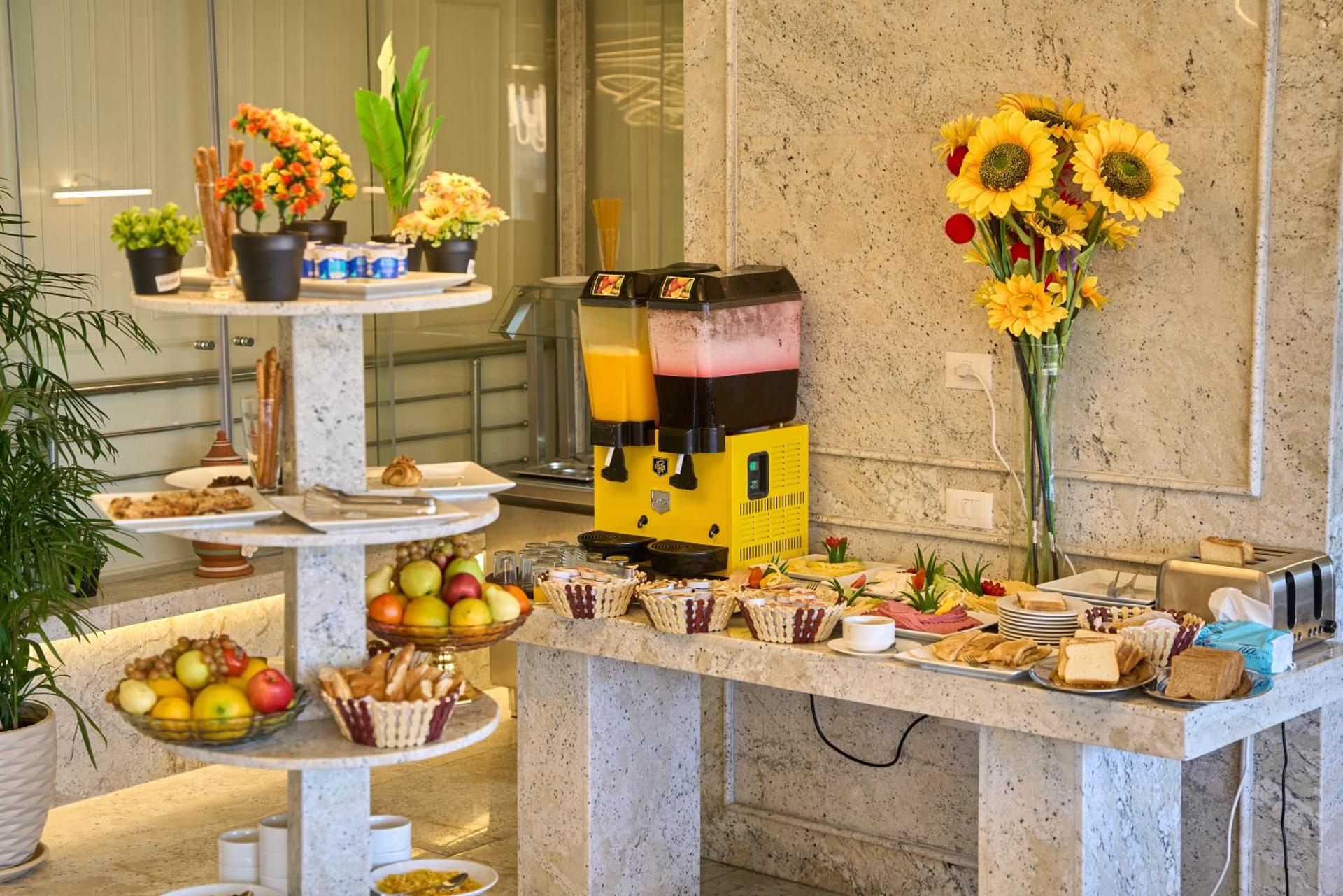 Pyramids Plateau Hotel - Photo 34