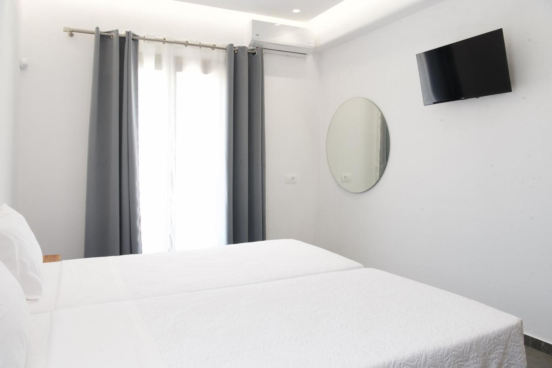 Maistros Apartments Mykonos - Photo 12