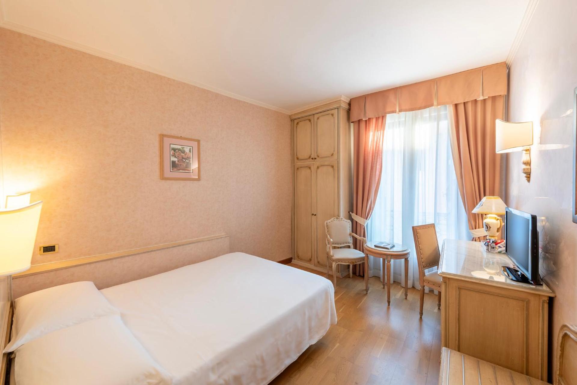 Majestic Toscanelli (centro storico) - Photo 13