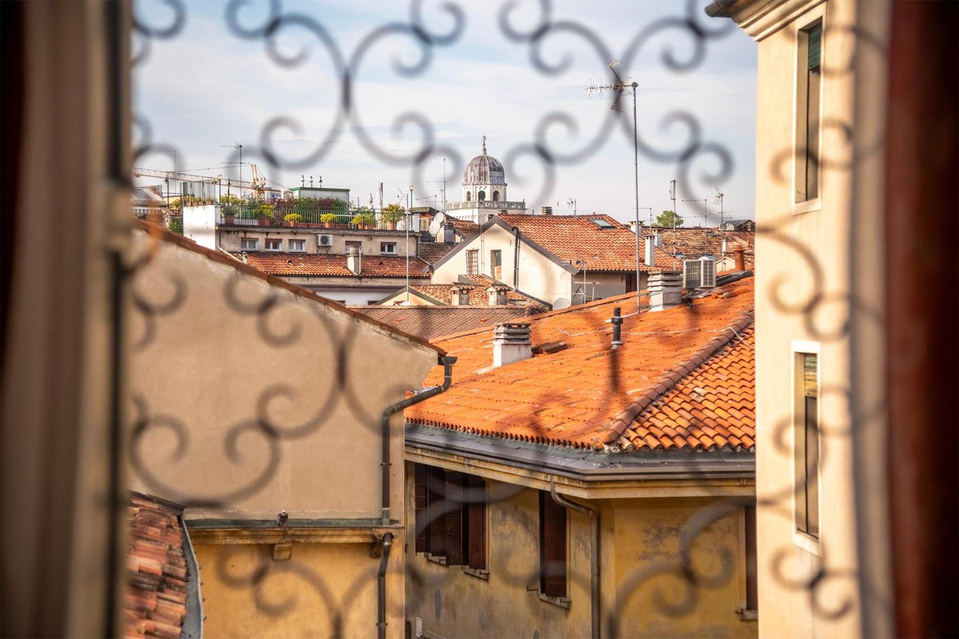 Majestic Toscanelli (centro storico) - Photo 32