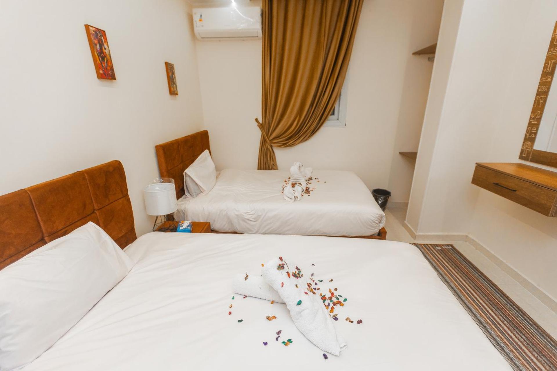 Experience Pyramids VIEW - Photo 16