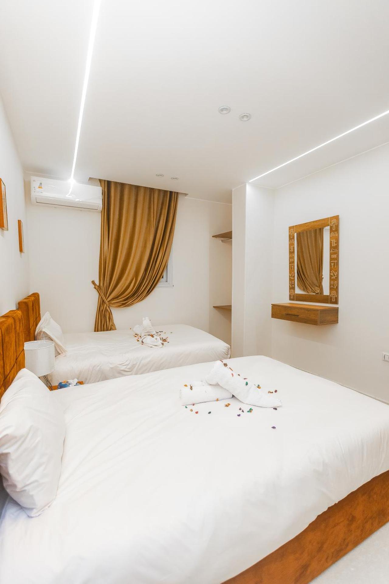 Experience Pyramids VIEW - Photo 6