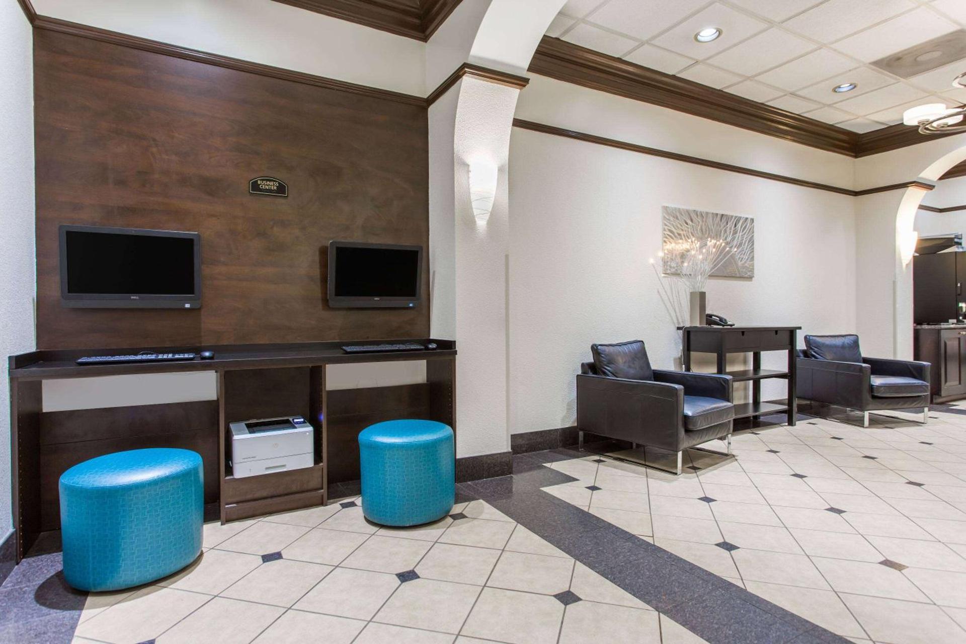 Days Inn by Wyndham Washington DC/Connecticut Avenue - Photo 8