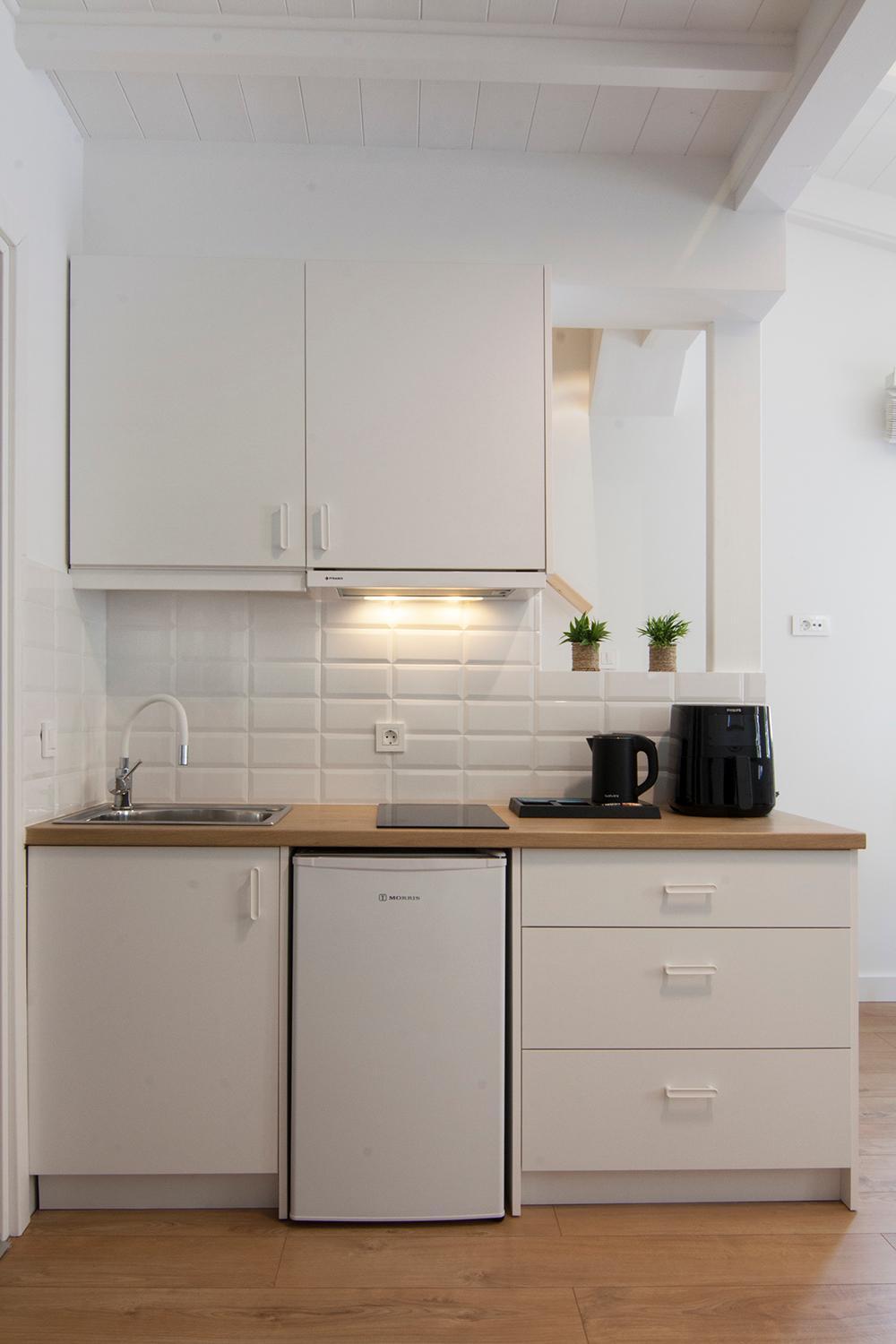 Solo Bianco Suites - Photo 4