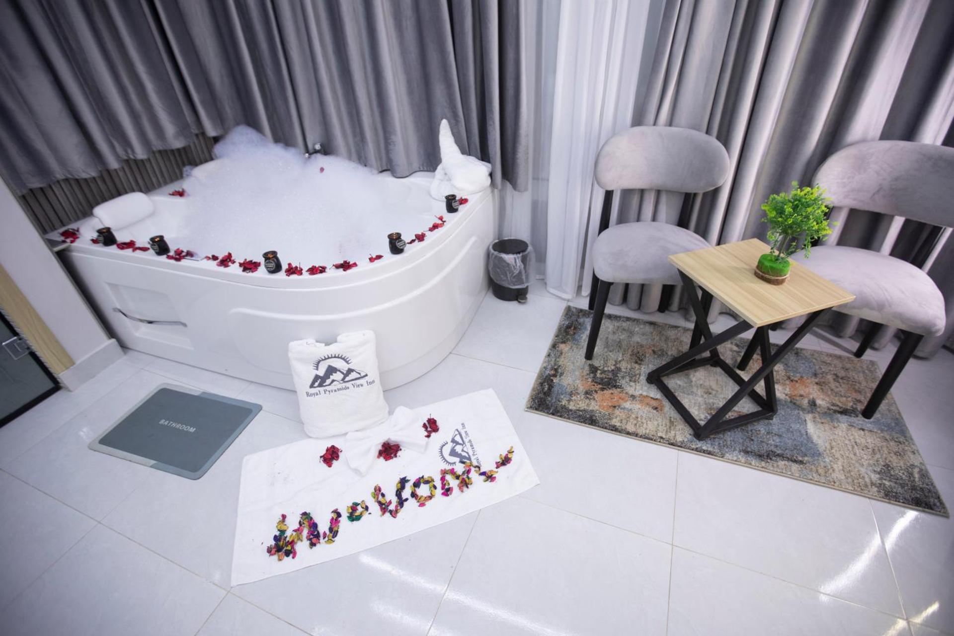 Royal Pyramids View Inn - Photo 62