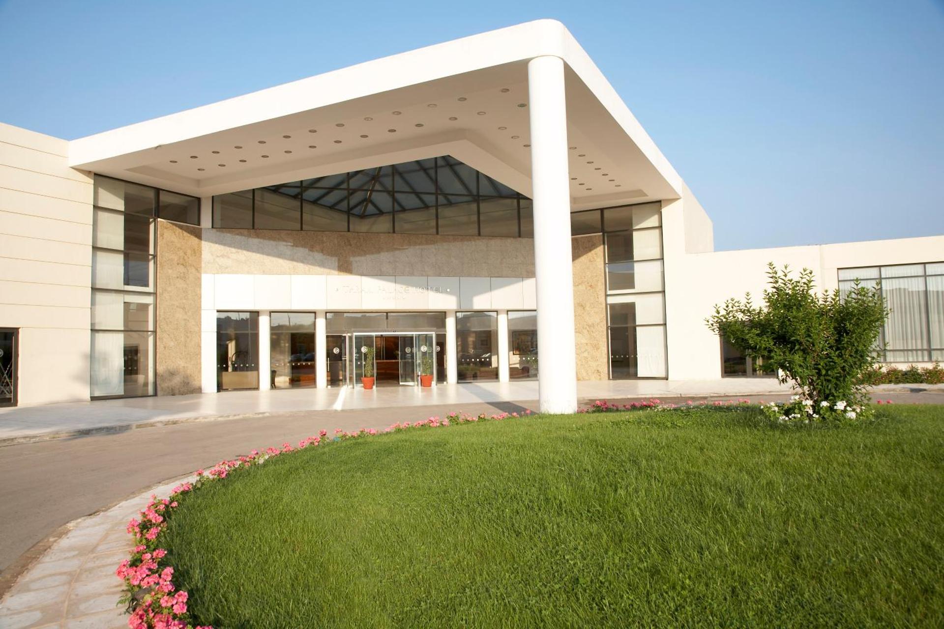 Ramada Plaza by Wyndham Thraki - Photo 141