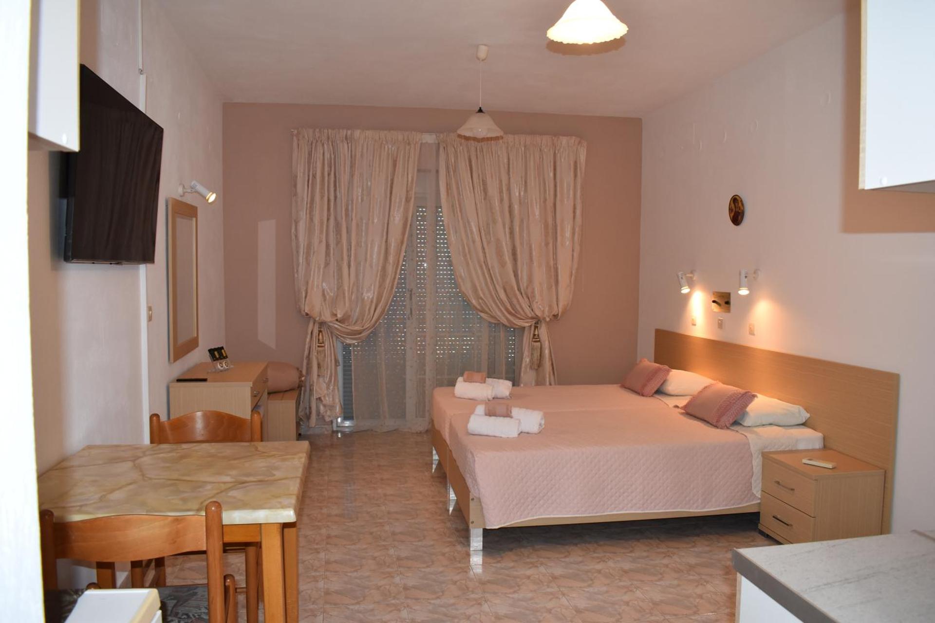 Xenios Zeus Hotel - Photo 16