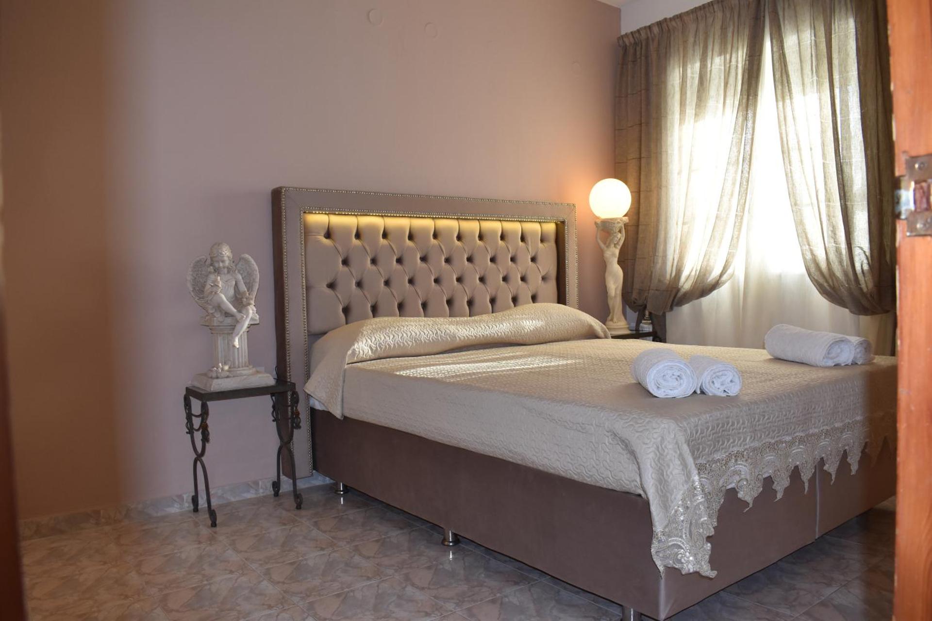 Xenios Zeus Hotel - Photo 22