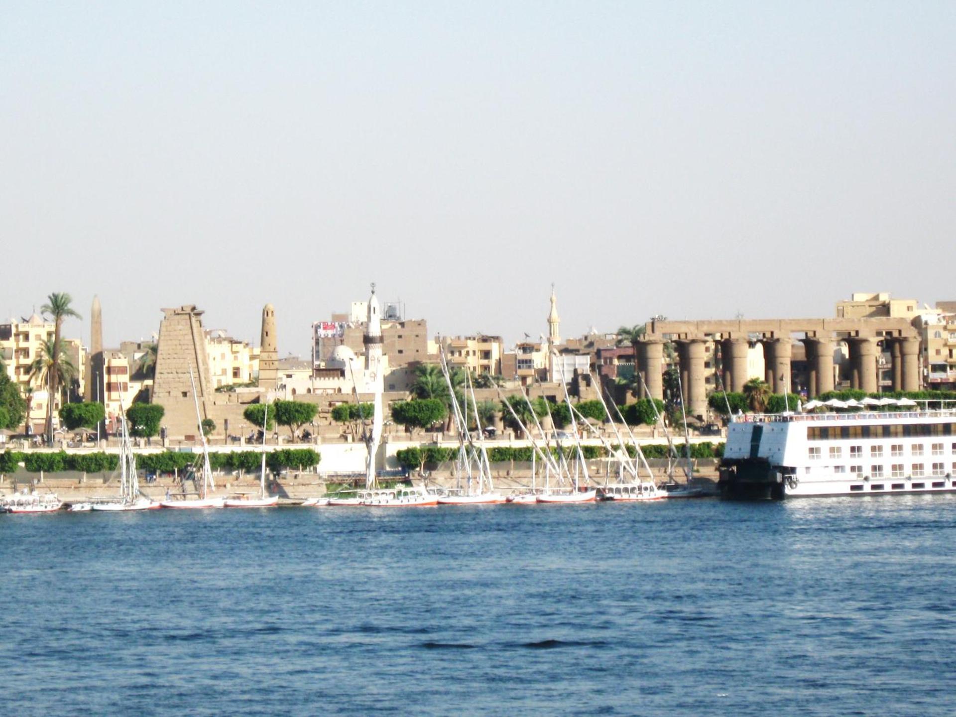 Nile Valley Hotel - Photo 17