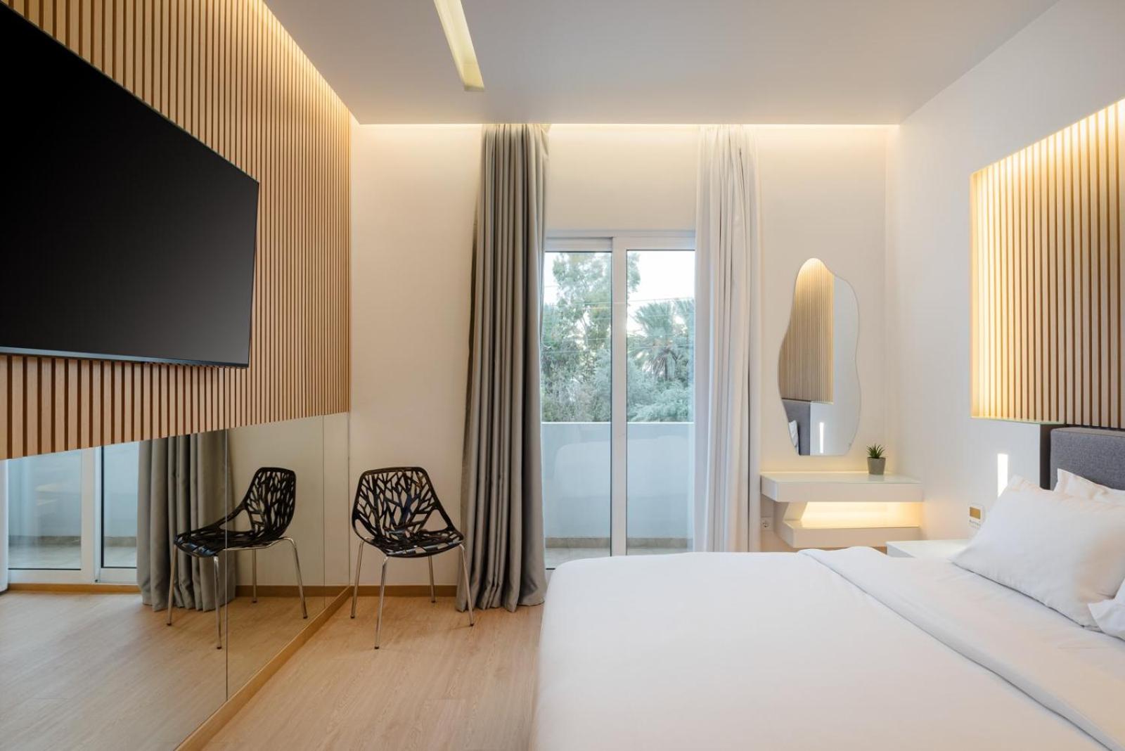 Kreoli Hotel - Photo 10