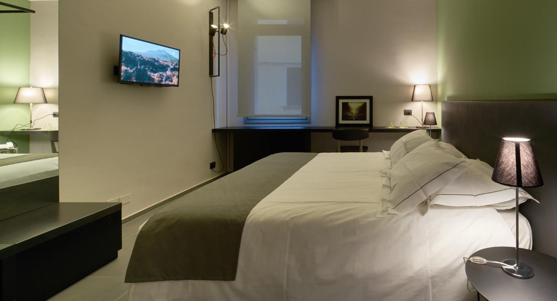 Smart Hotel - Photo 53