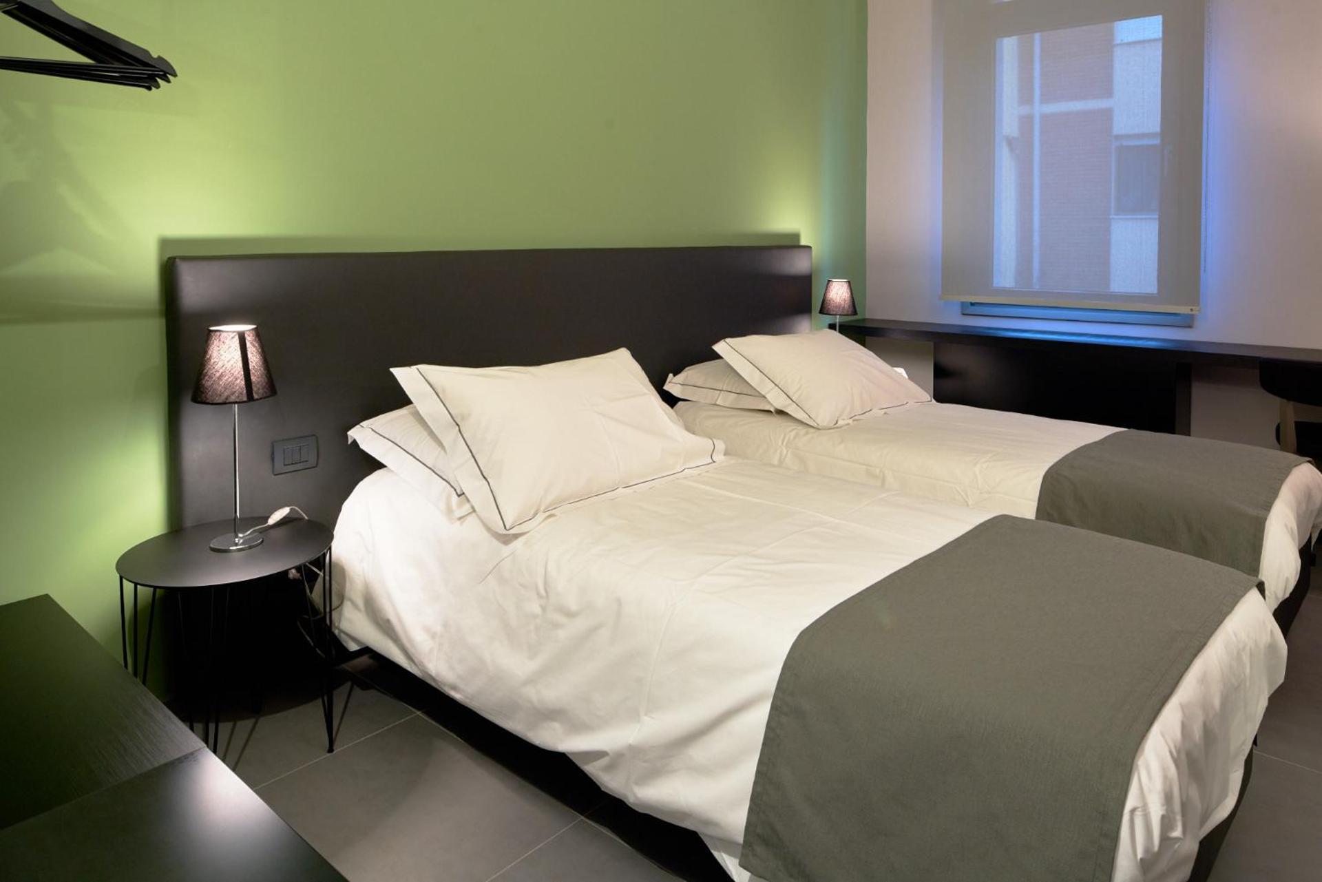 Smart Hotel - Photo 11