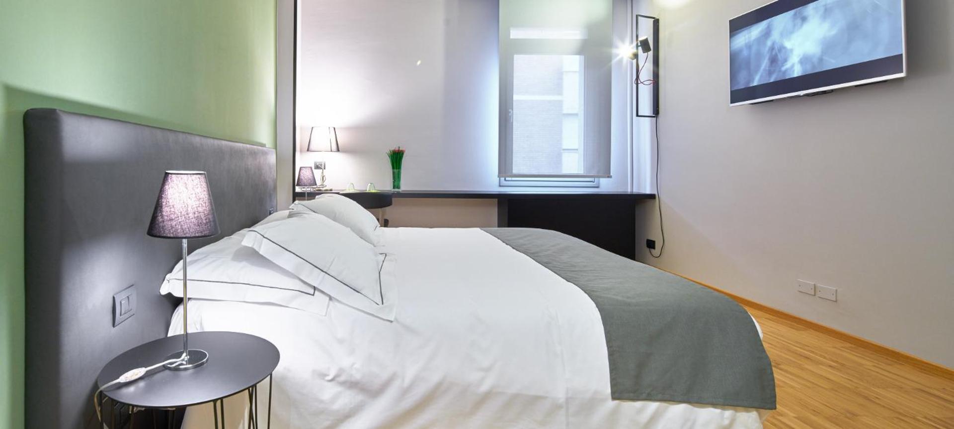 Smart Hotel - Photo 13