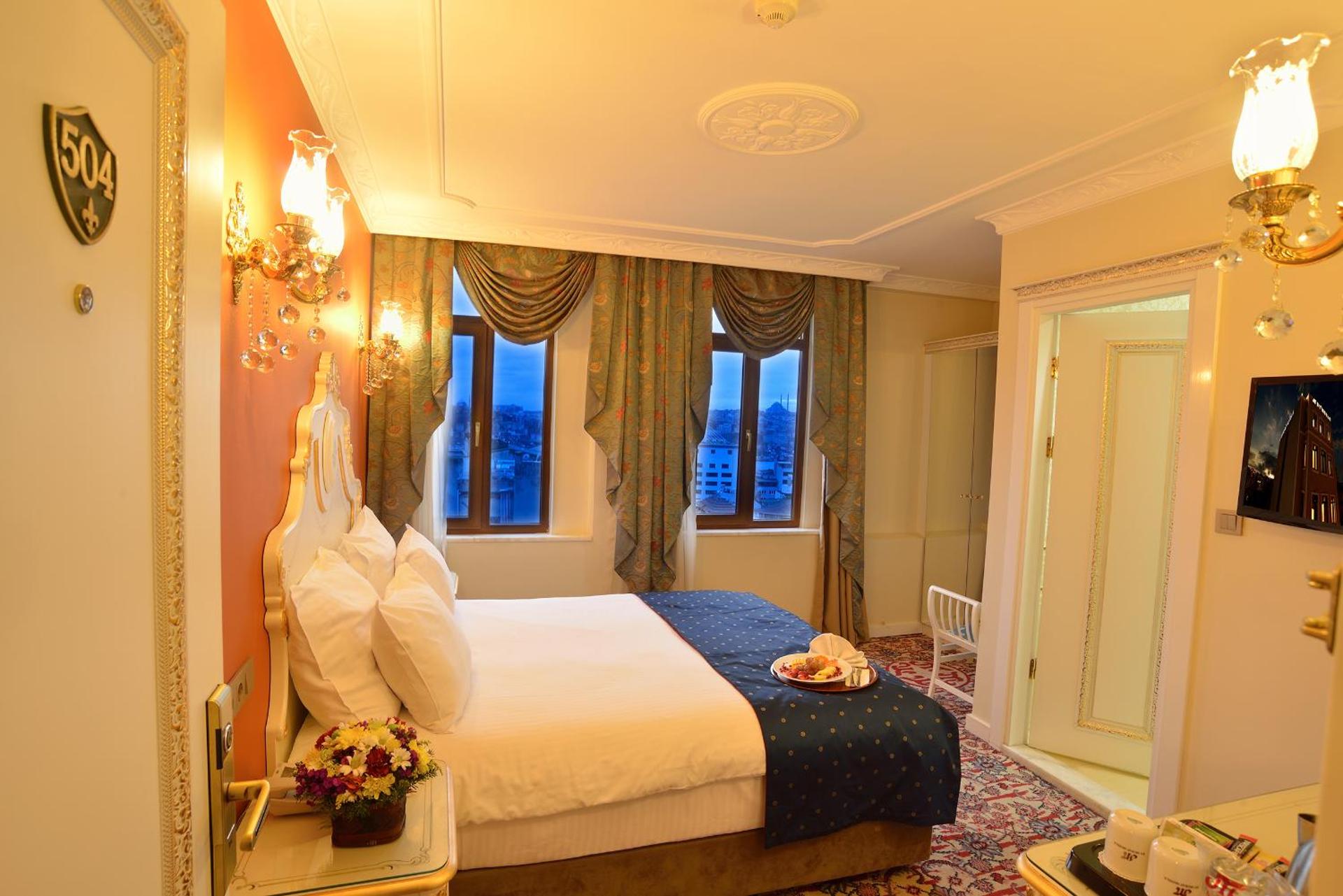 Galatower Hotel - Photo 9