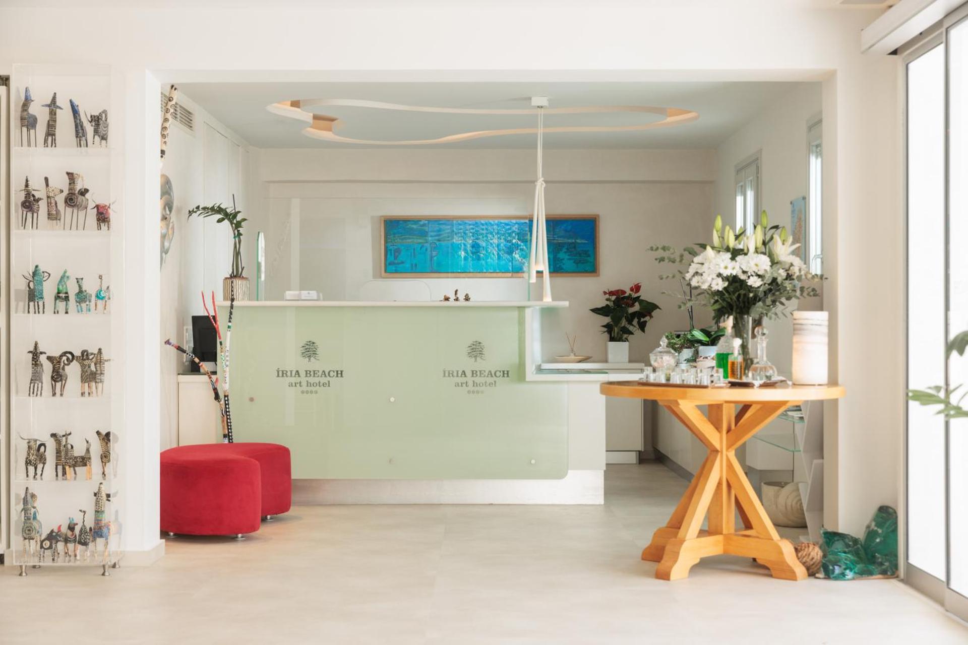 Iria Beach Art Hotel - Photo 102