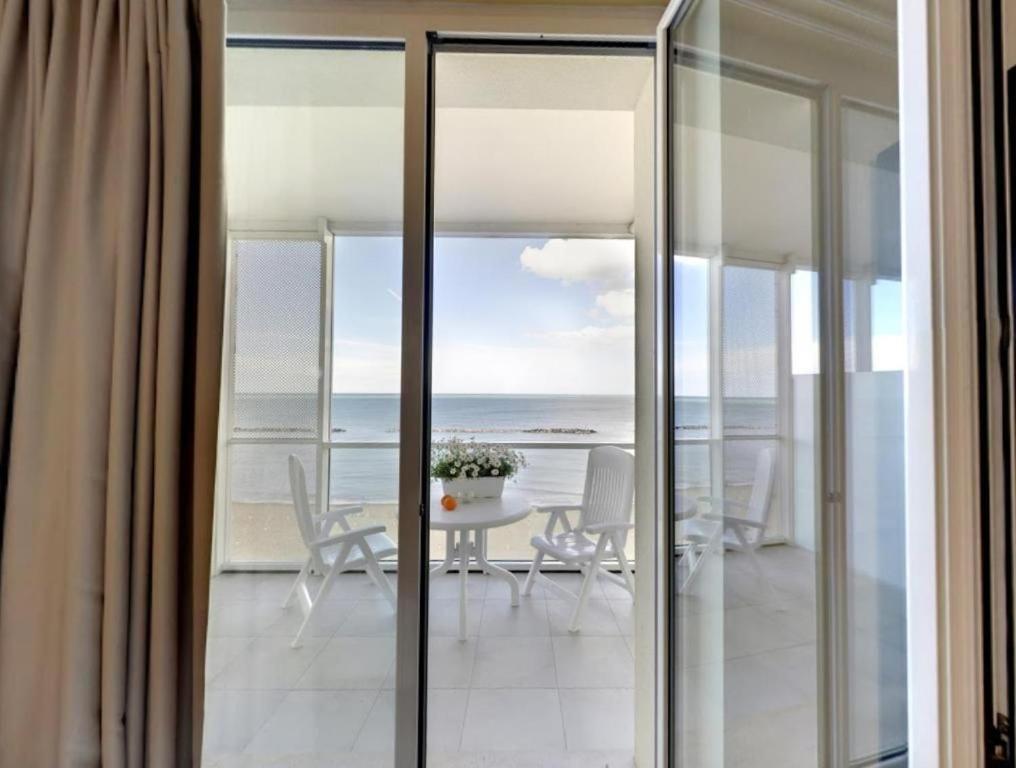 Residence Terminus - Photo 17
