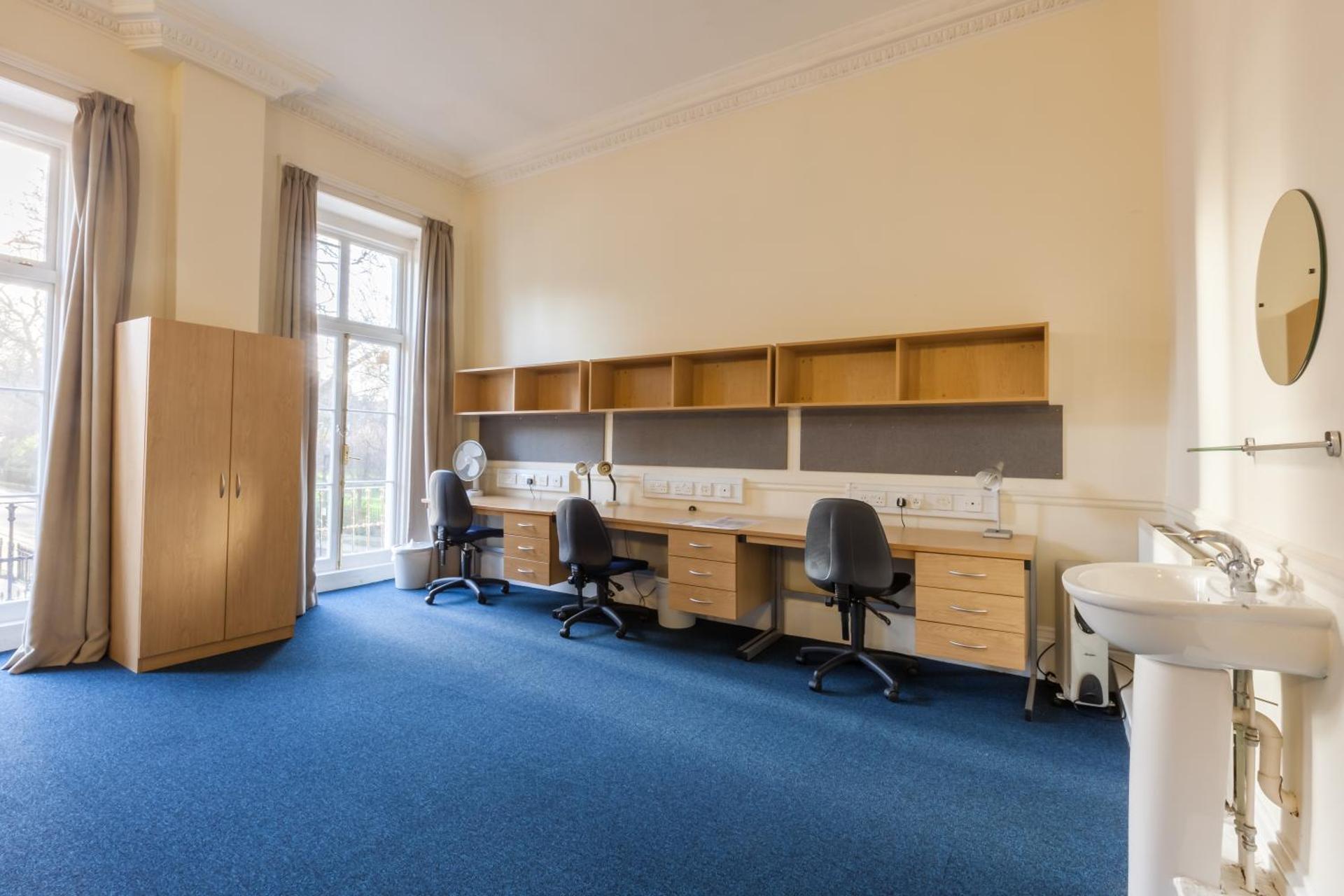 LSE Passfield Hall - Photo 29