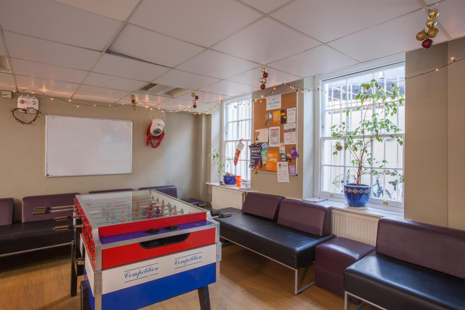 LSE Passfield Hall - Photo 50