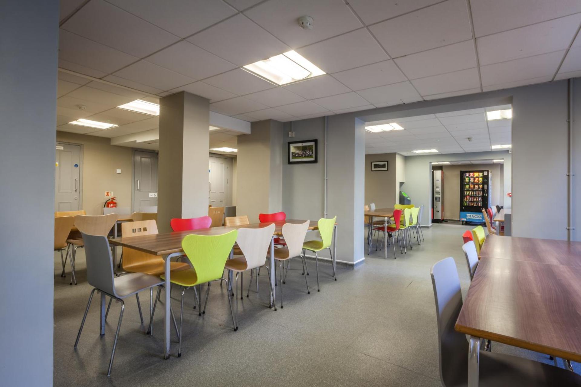 LSE Passfield Hall - Photo 59