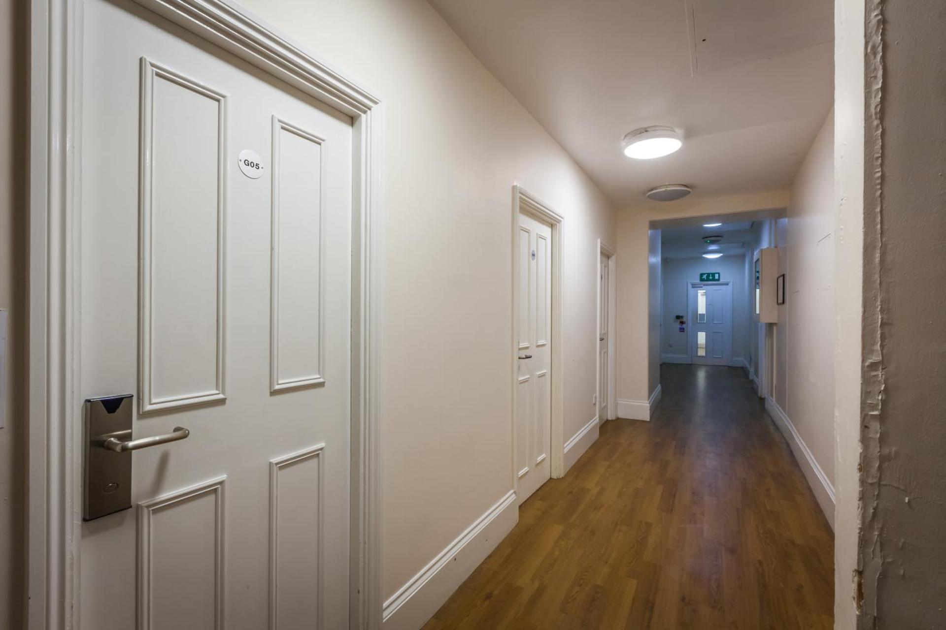 LSE Passfield Hall - Photo 61