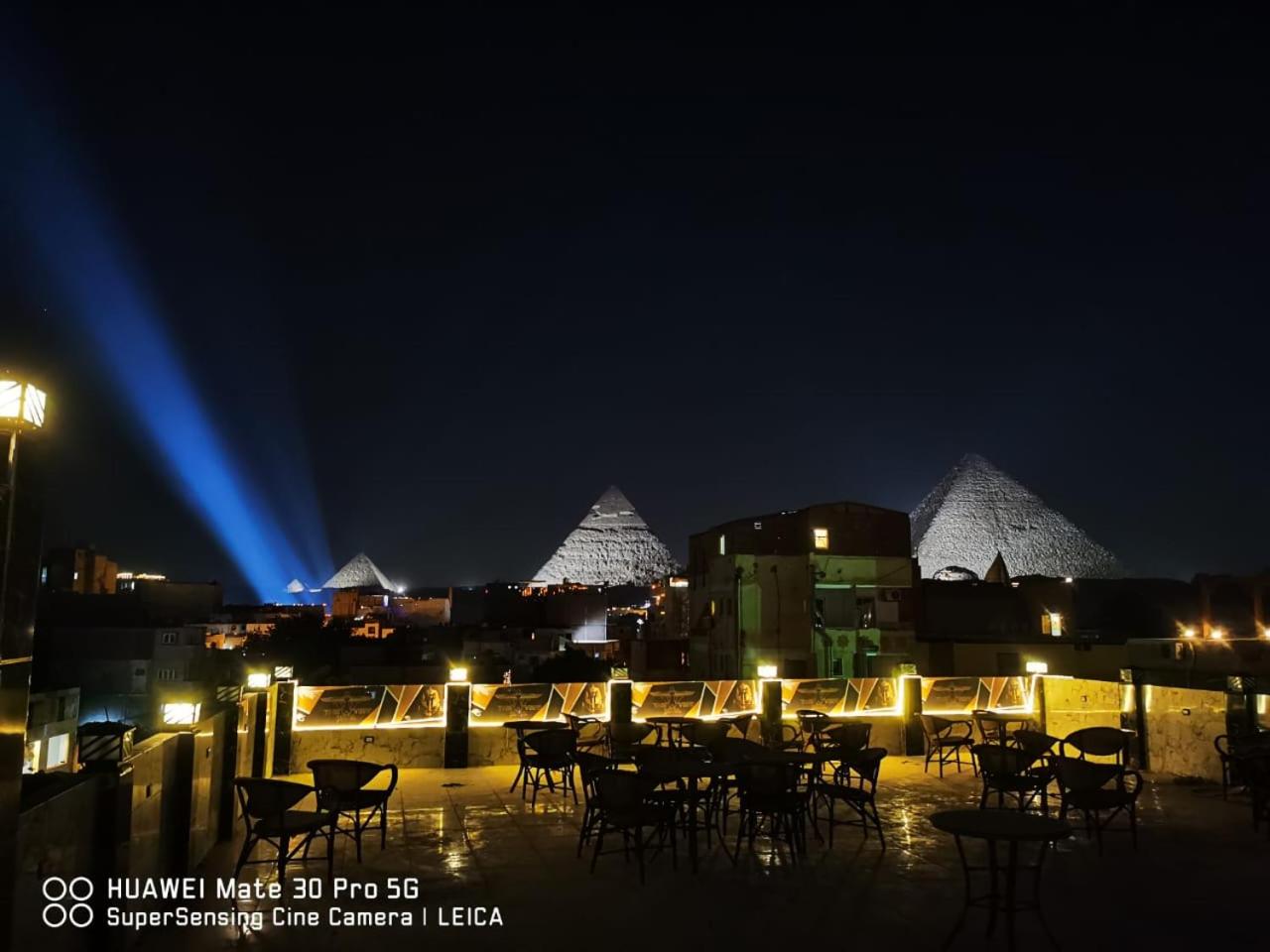 The View Pyramids GOLD ONE - Photo 40