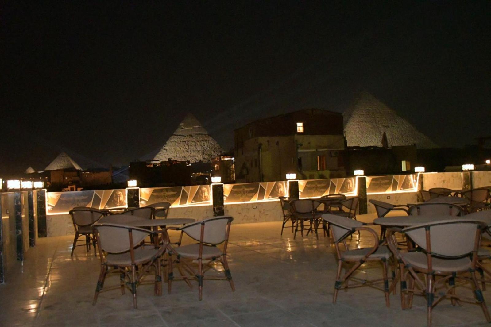 The View Pyramids GOLD ONE - Photo 23
