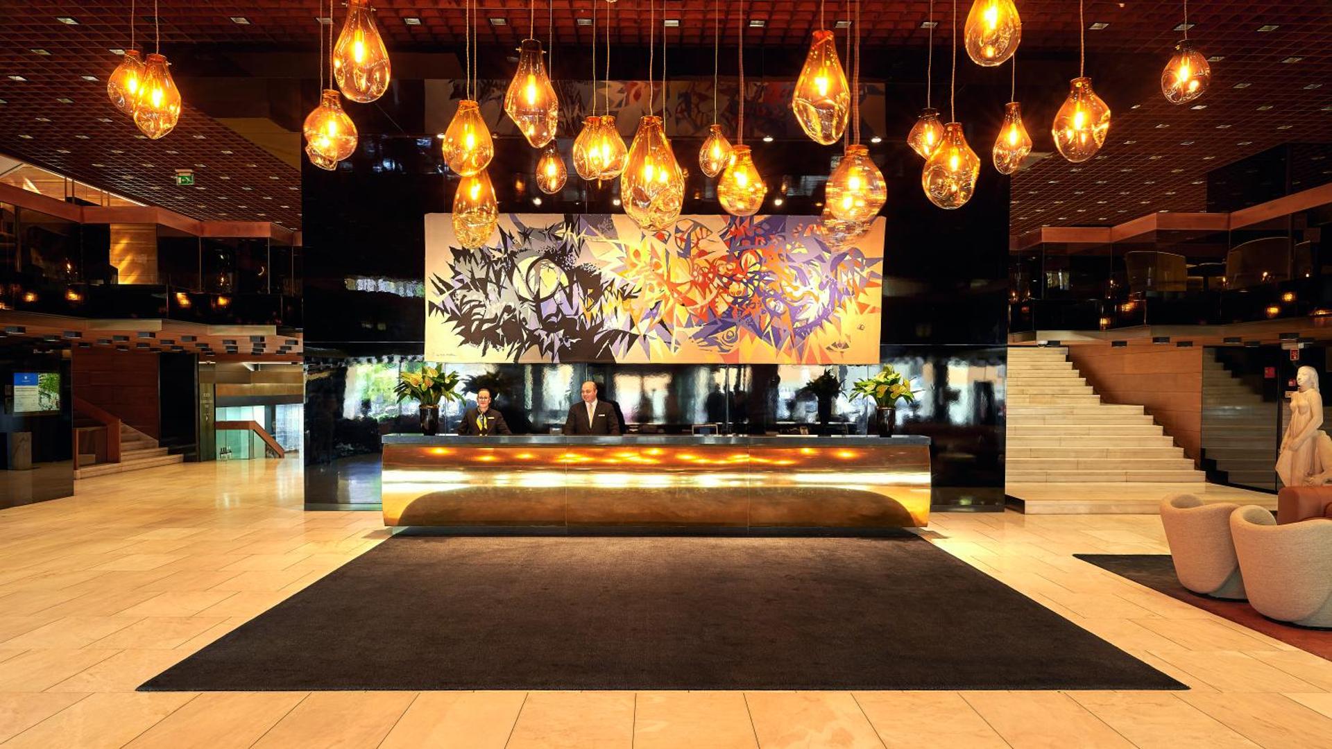 Altis Grand Hotel - Photo 8