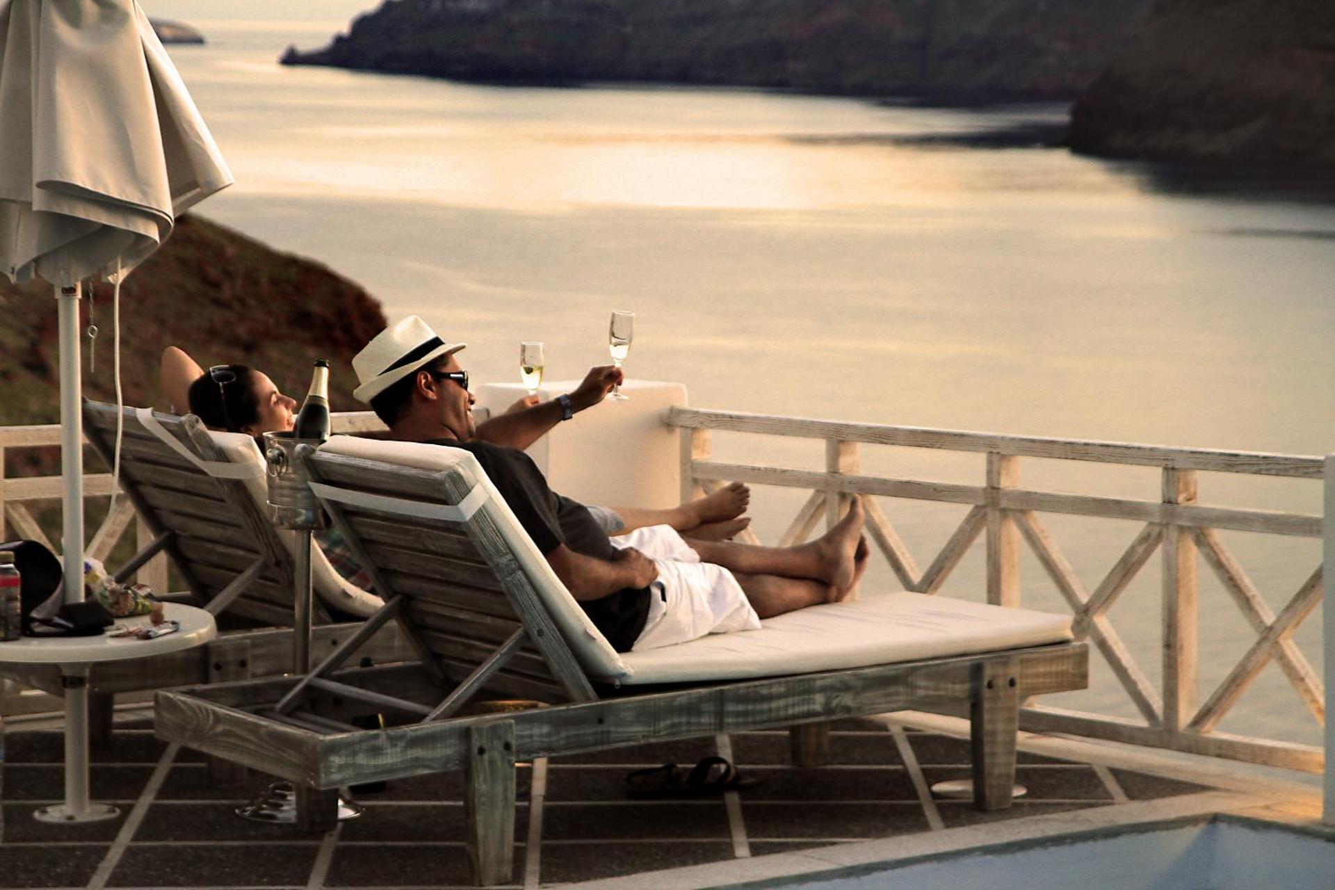 Oia Mare Villas - Photo 33