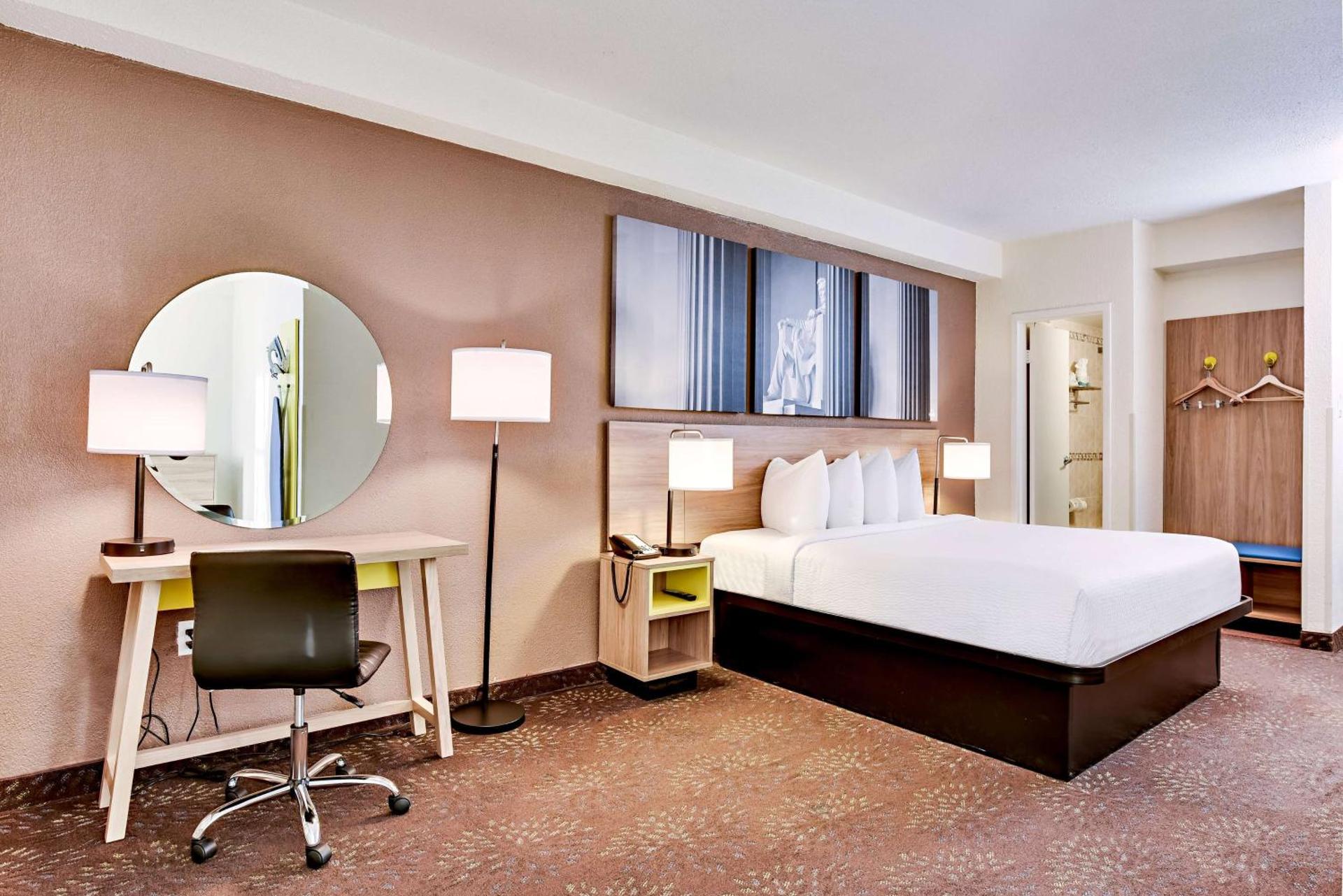 Days Inn by Wyndham Washington DC/Connecticut Avenue - Photo 3