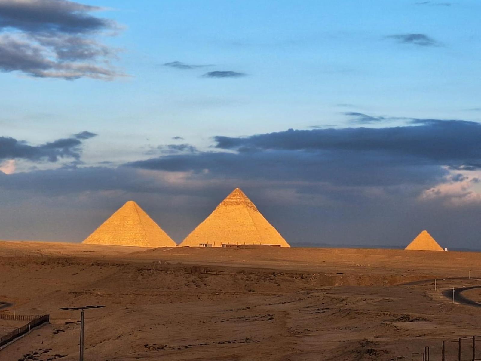 Atlantis Pyramids Inn - Photo 164