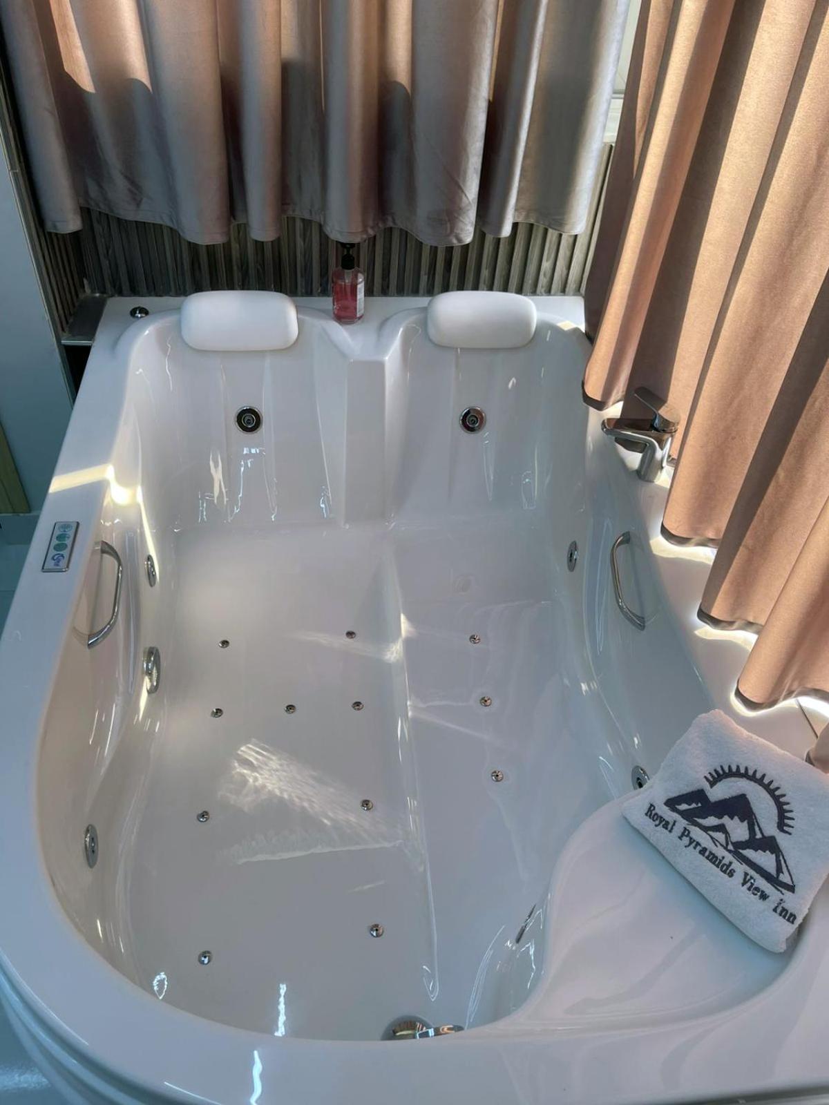 Royal Pyramids View Inn - Photo 65