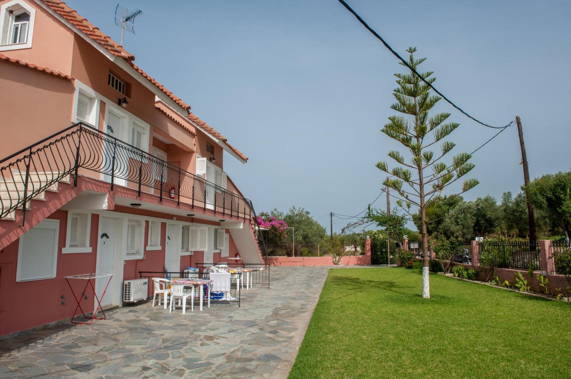 Paradise Studios - Photo 169