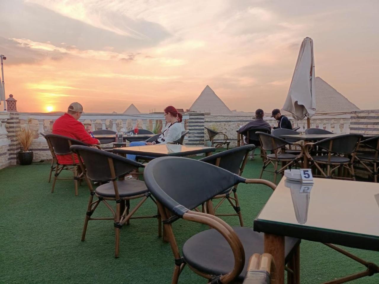 Pyramids International INN - Photo 12