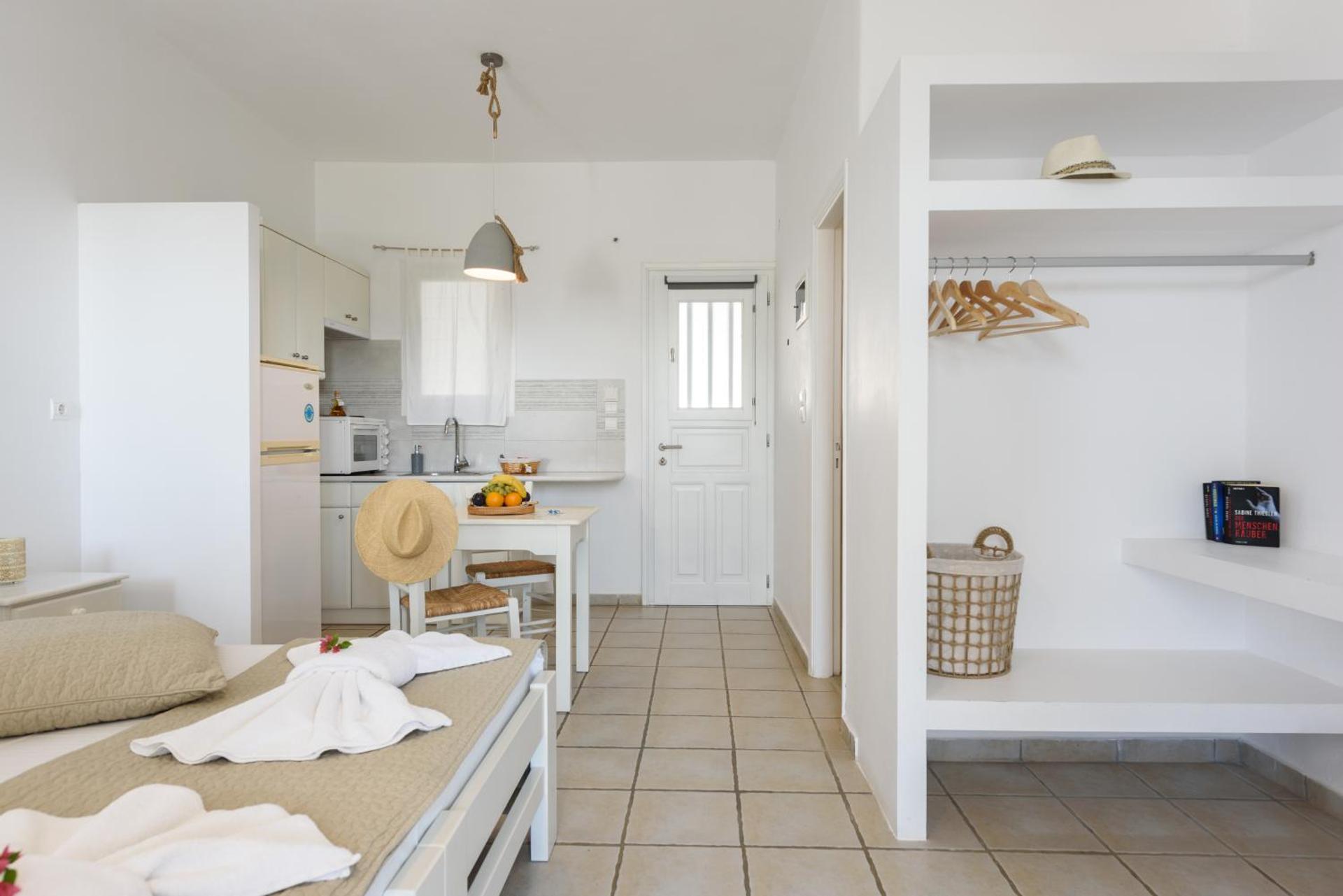 Anixis Studios Aliki Paros - Photo 18