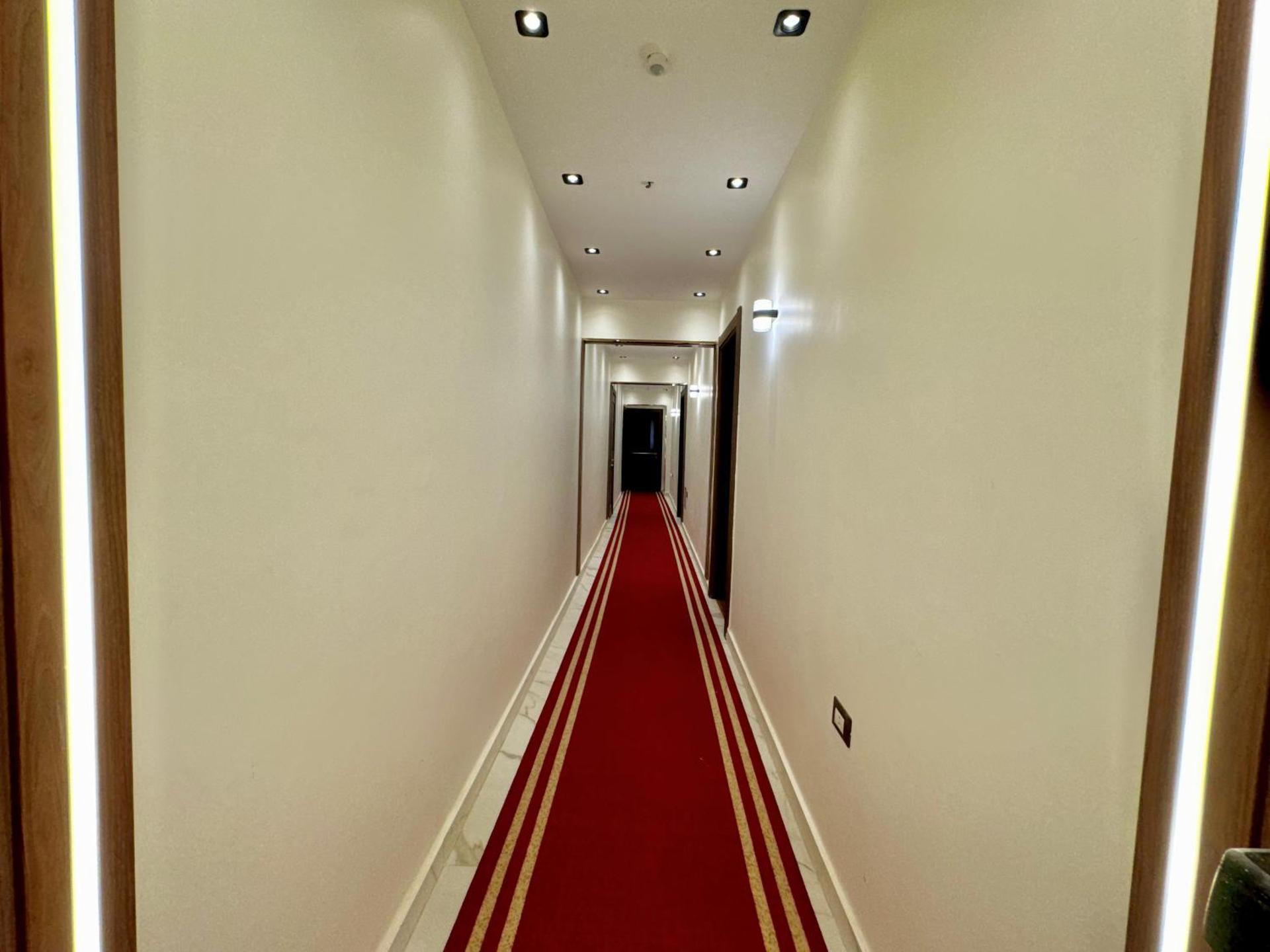 Shiny Pyramids Boutique Hotel - Photo 23