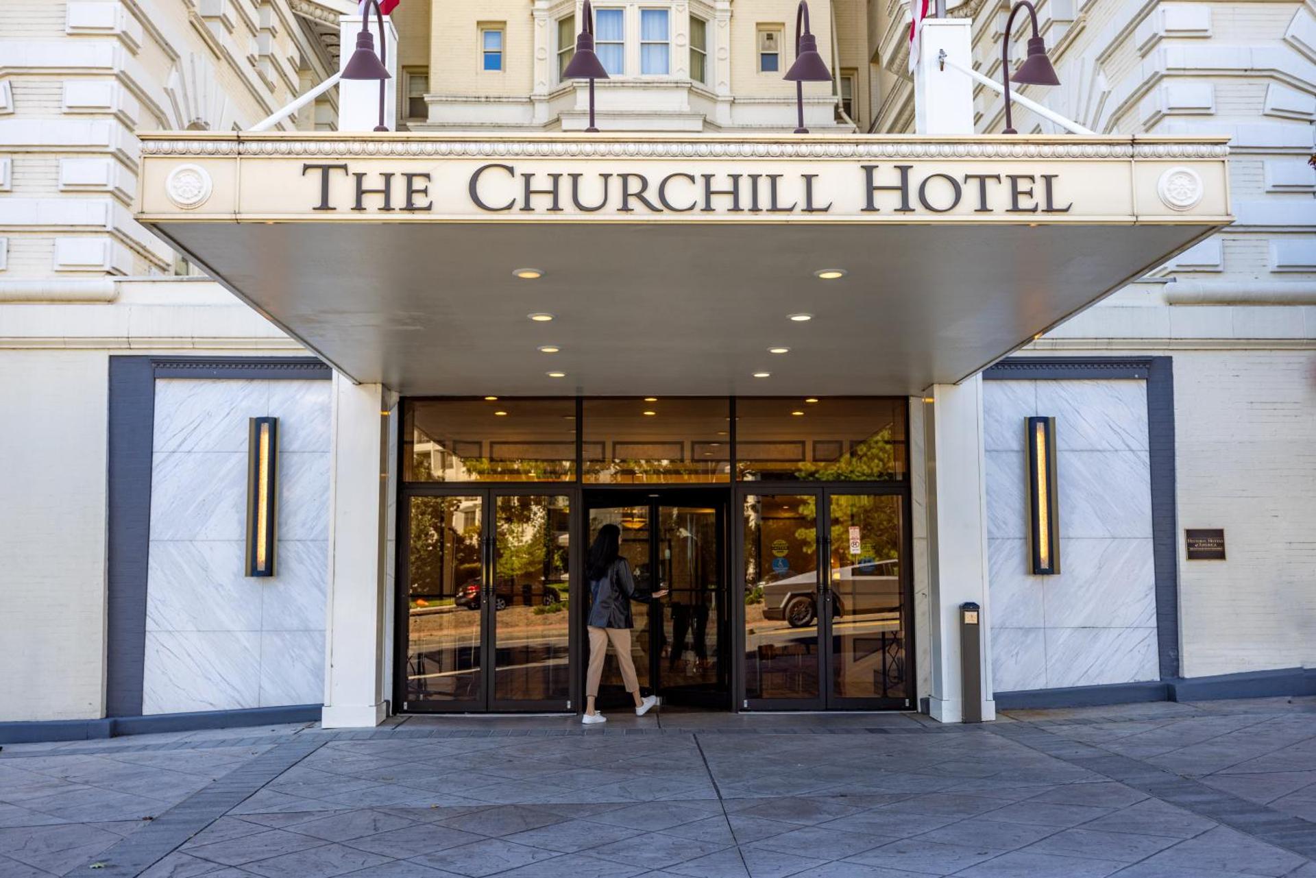 The Churchill Hotel Near Embassy Row - Photo 79