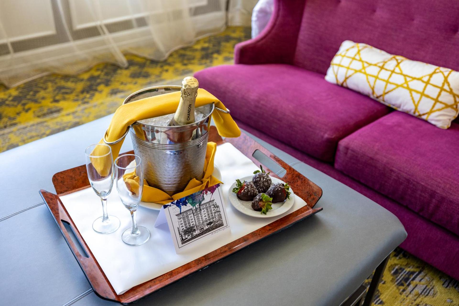 The Churchill Hotel Near Embassy Row - Photo 25