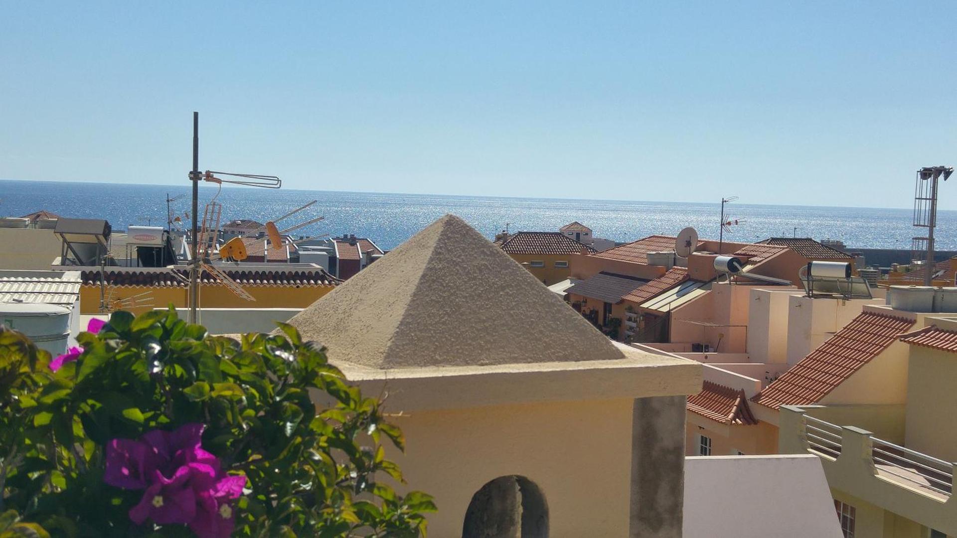 Apartamentos Martell - Photo 3