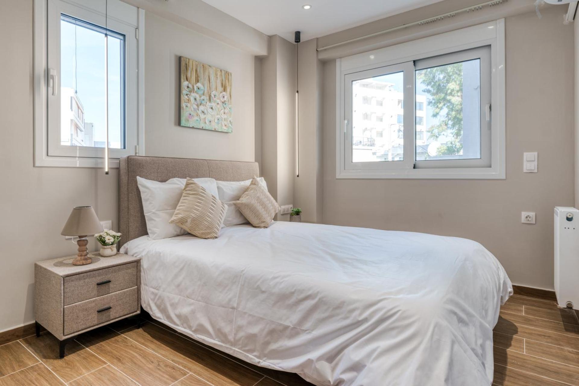 Brand New Building Deluxe Apartments With Parking Nearby Train - Photo 8