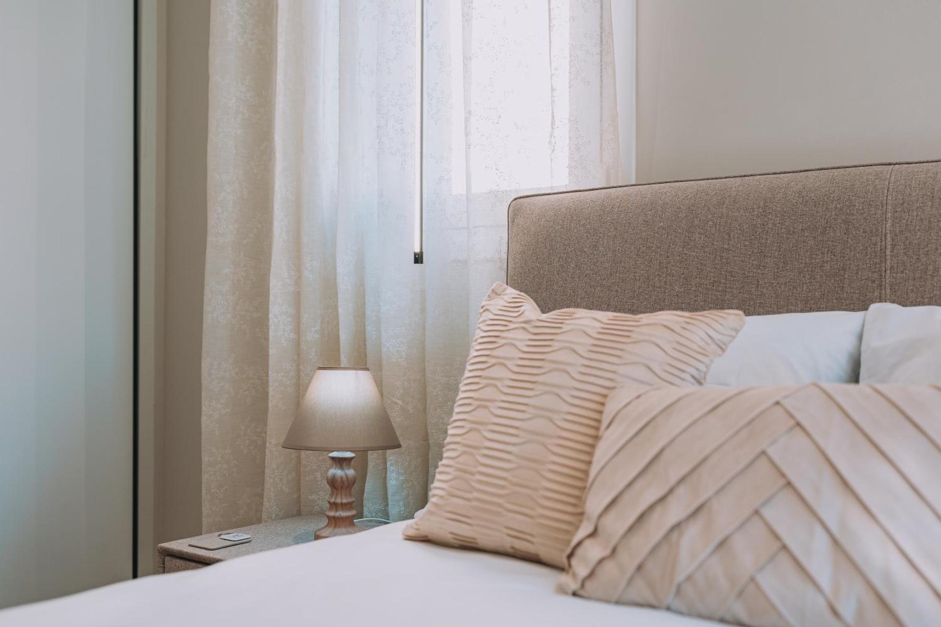 Brand New Building Deluxe Apartments With Parking Nearby Train - Photo 44