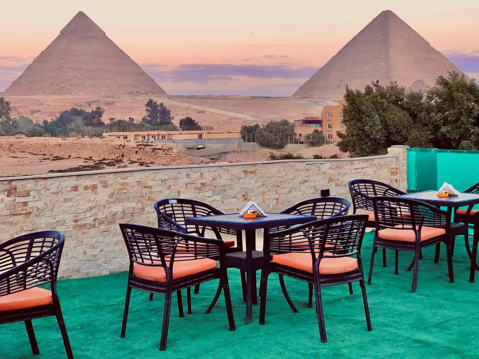 Keeper Pyramids View INN - Photo 53