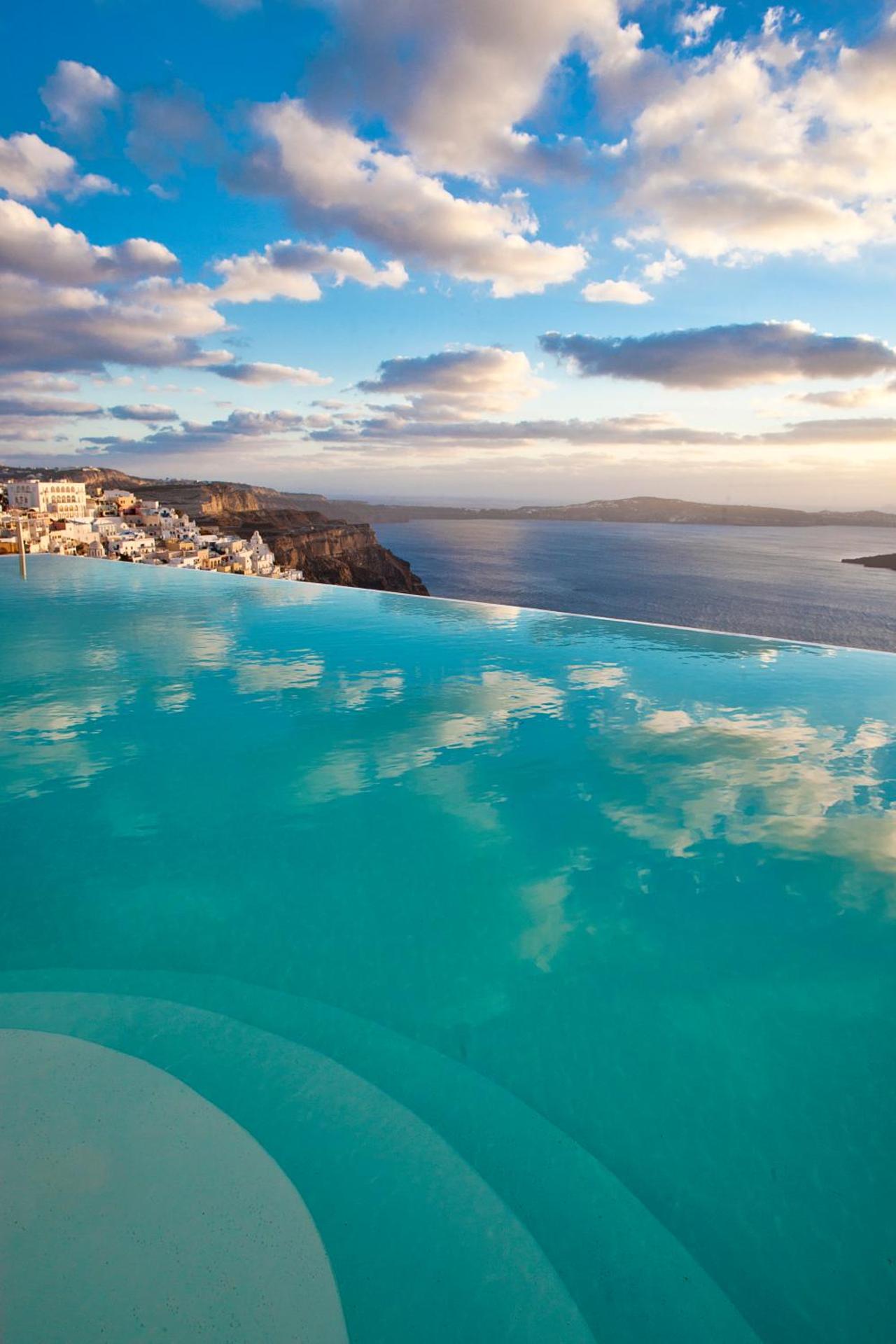 Cosmopolitan Suites - Small Luxury Hotels of the World - Photo 39