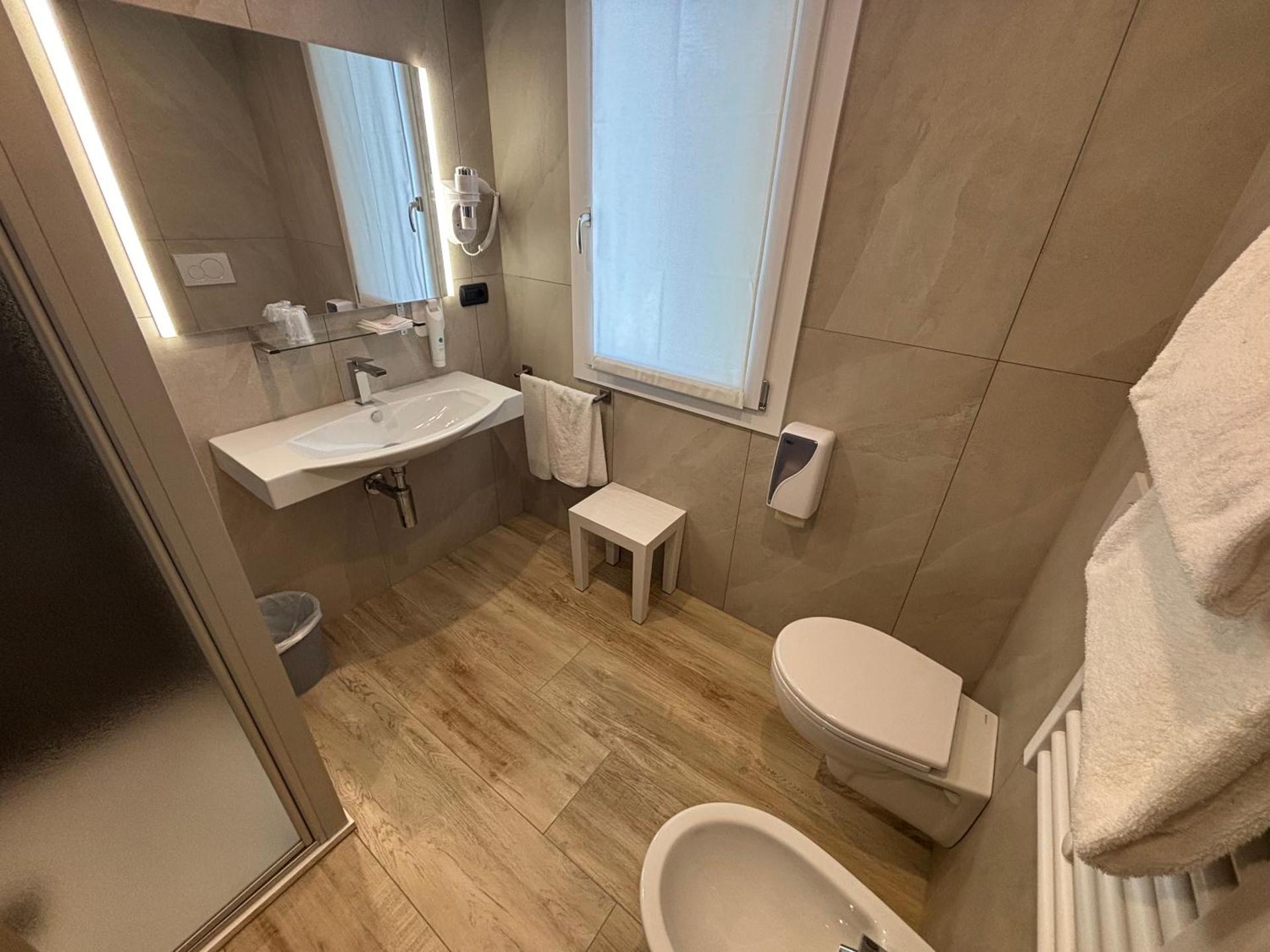 Bis Hotel Varese - Photo 74