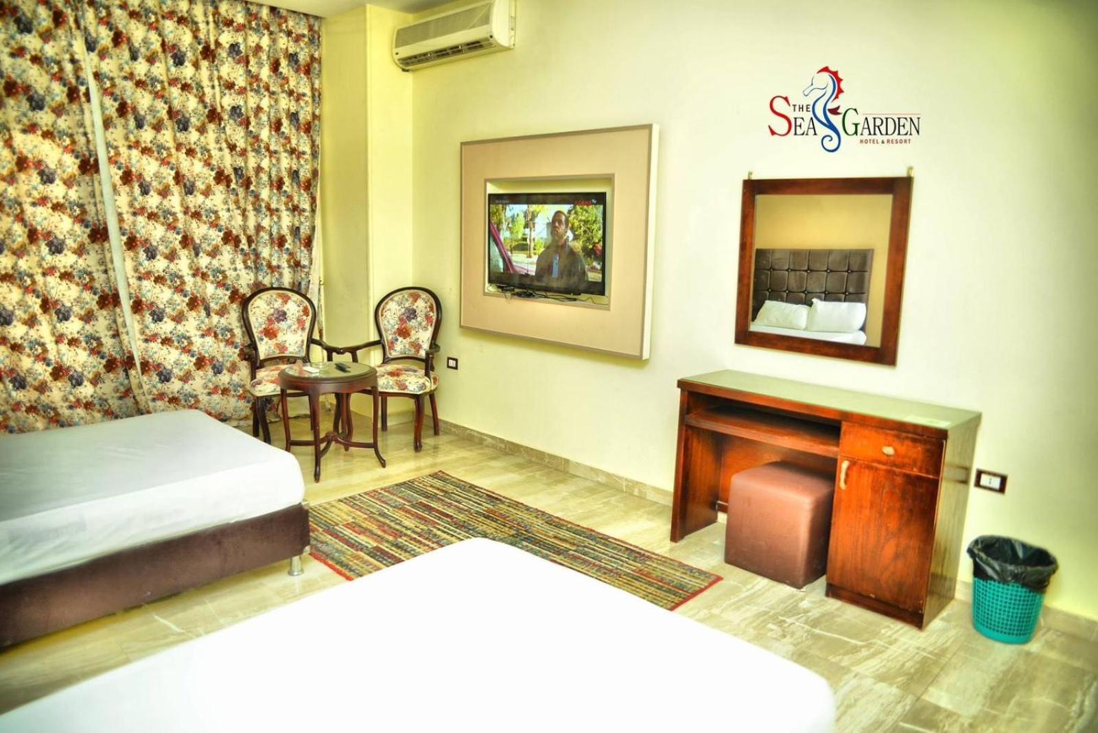 La mer Hotel - Photo 41