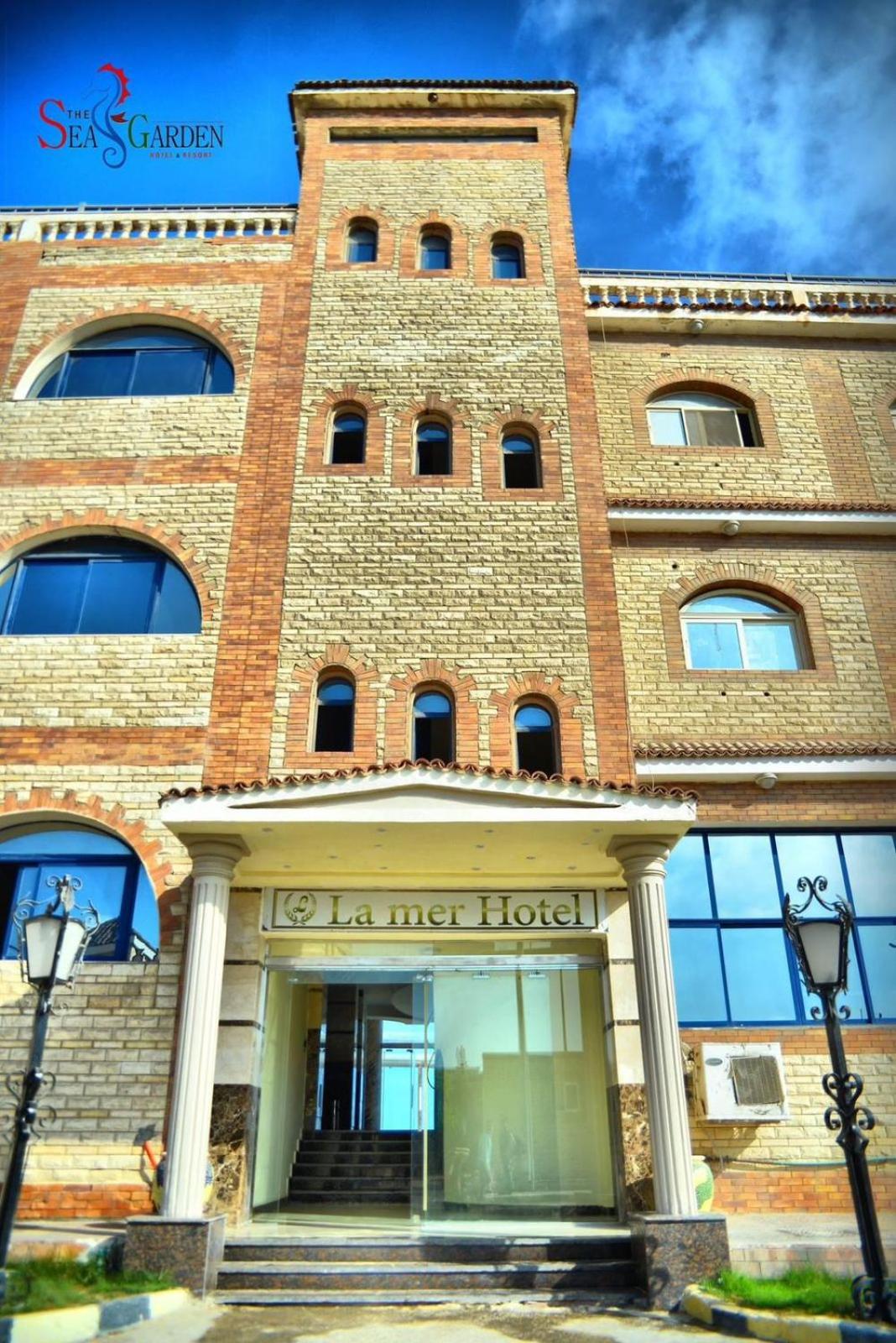 La mer Hotel - Photo 42
