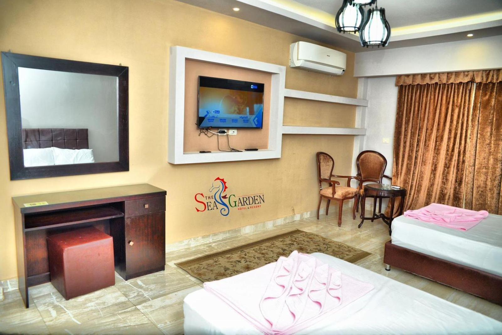La mer Hotel - Photo 43