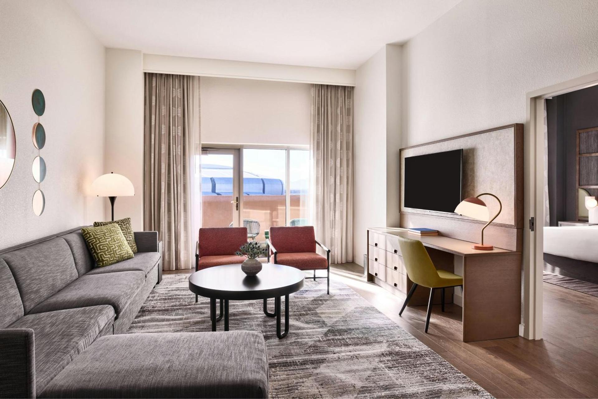 Renaissance Phoenix Glendale Hotel & Conference Center - Photo 30