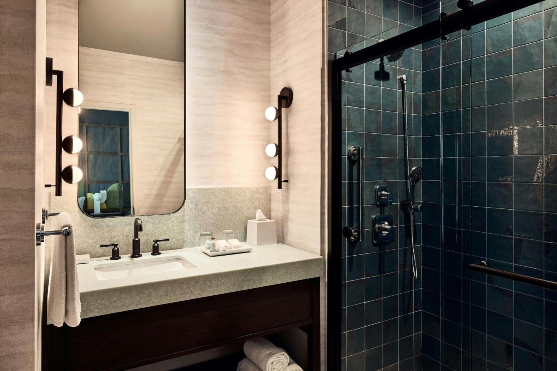 Renaissance Phoenix Glendale Hotel & Conference Center - Photo 86